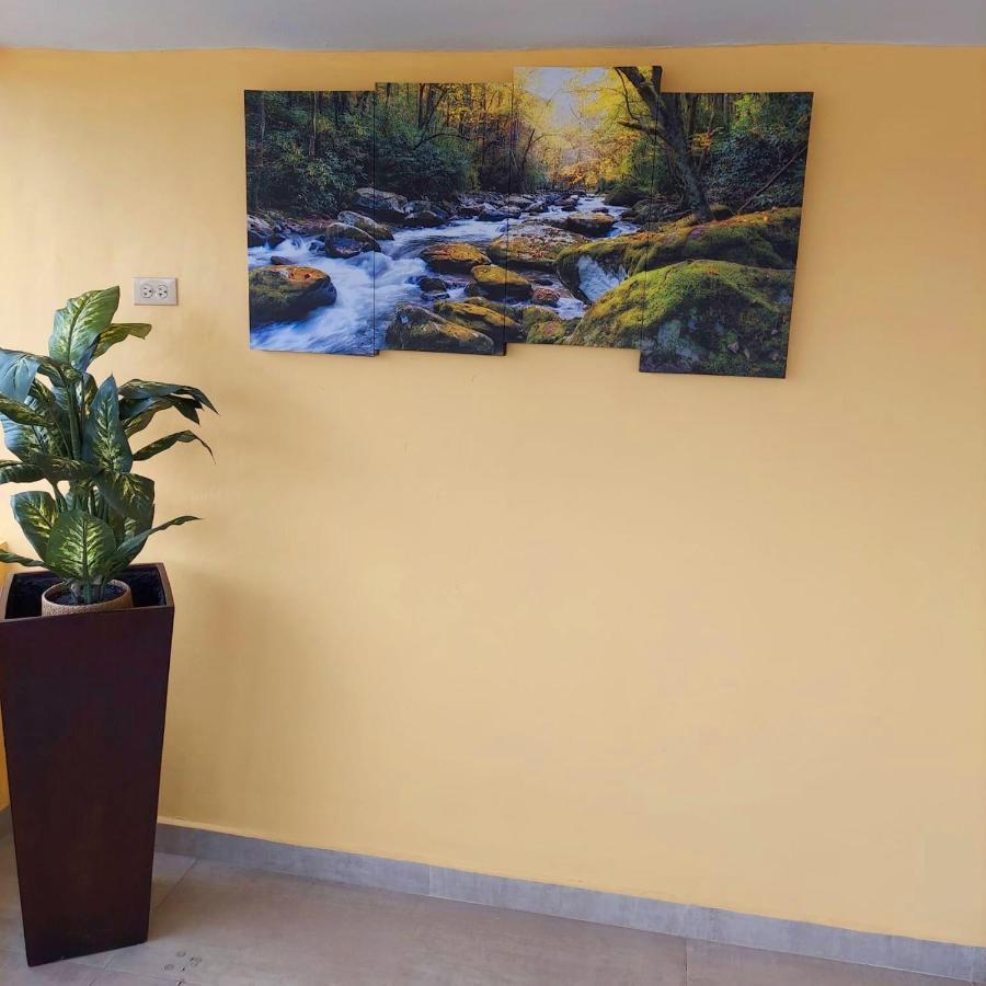 Hotel Primavera Сан Хуан Екстериор снимка