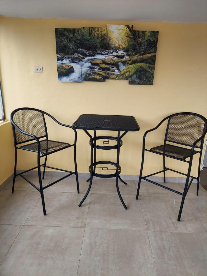 Hotel Primavera Сан Хуан Екстериор снимка